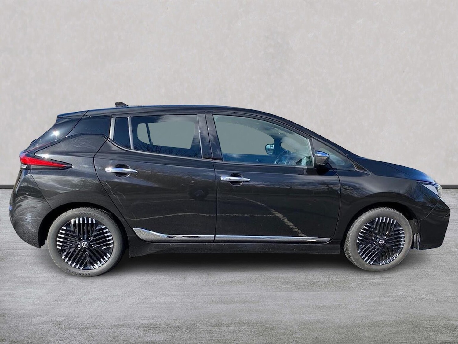 Used Nissan Leaf 2022 for sale - 78192034: Photo 5