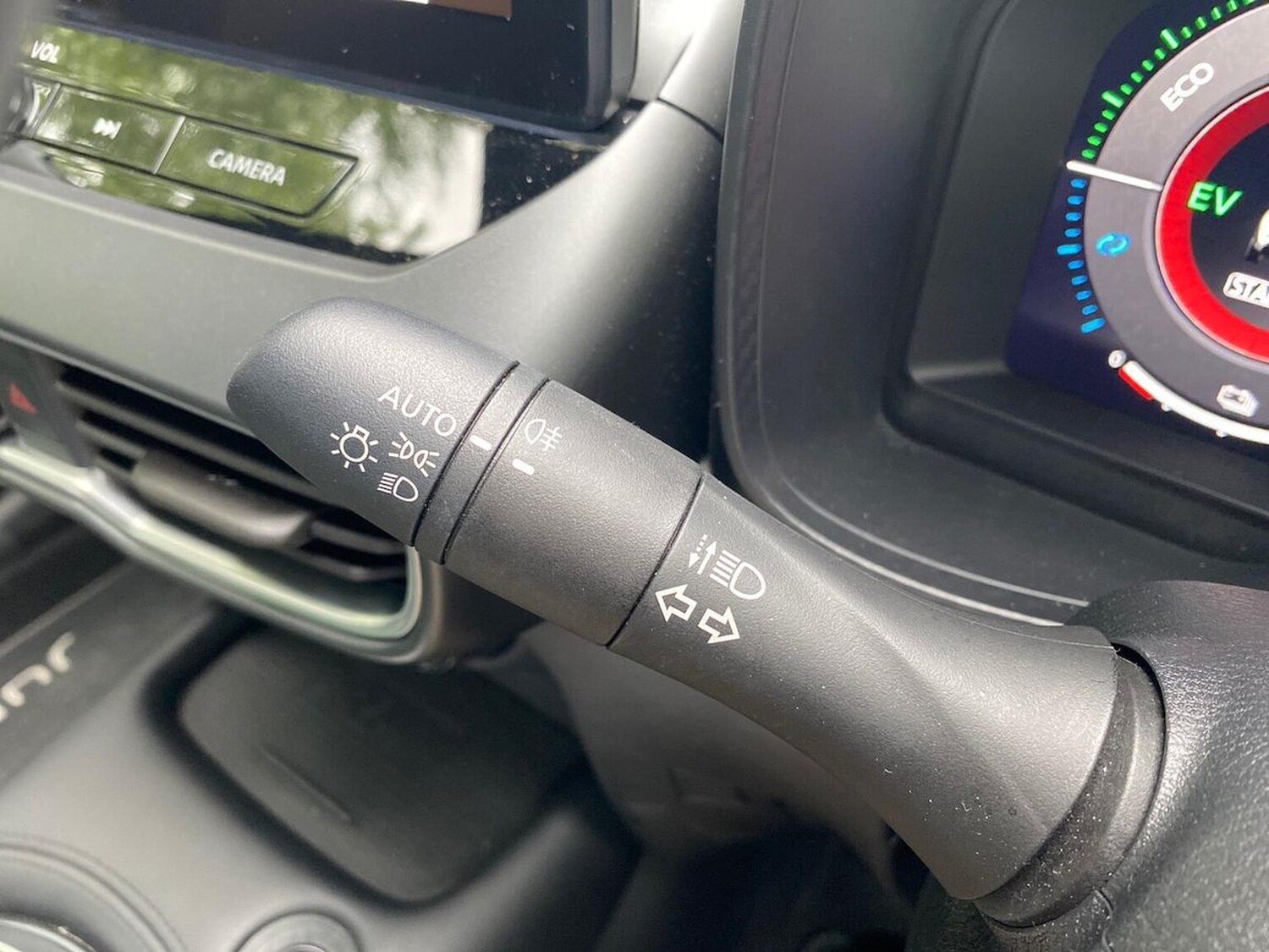Vehicle 28