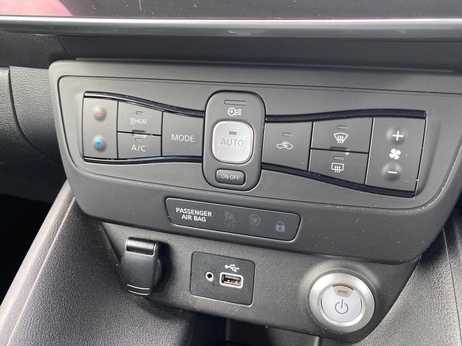 Used Nissan Leaf 2021 for sale - 76198490: Photo 12