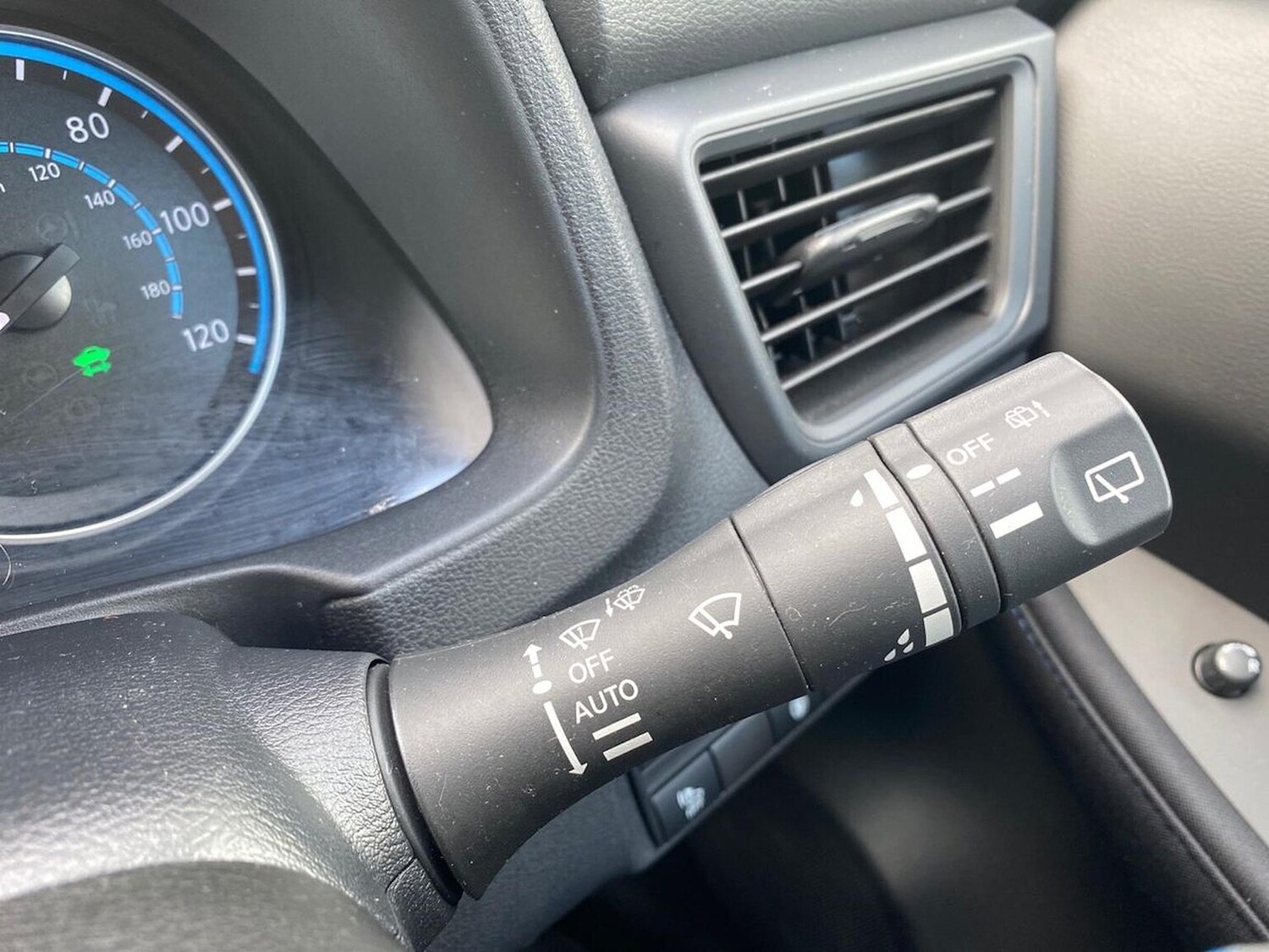 Used Nissan Leaf 2021 for sale - 76198490: Photo 28