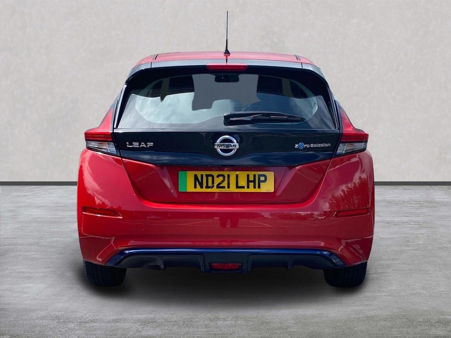 Used Nissan Leaf 2021 for sale - 76198490: Photo 4