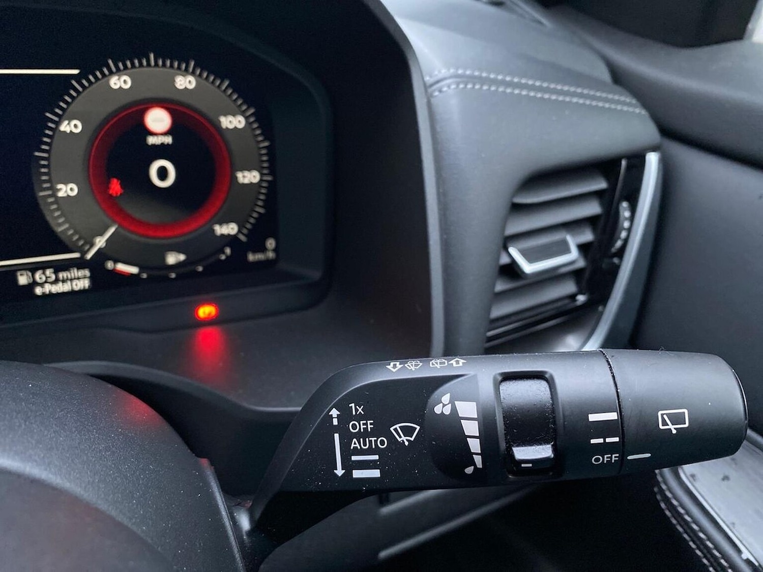 Used Nissan X-Trail 2025 for sale - 77023419: Photo 28