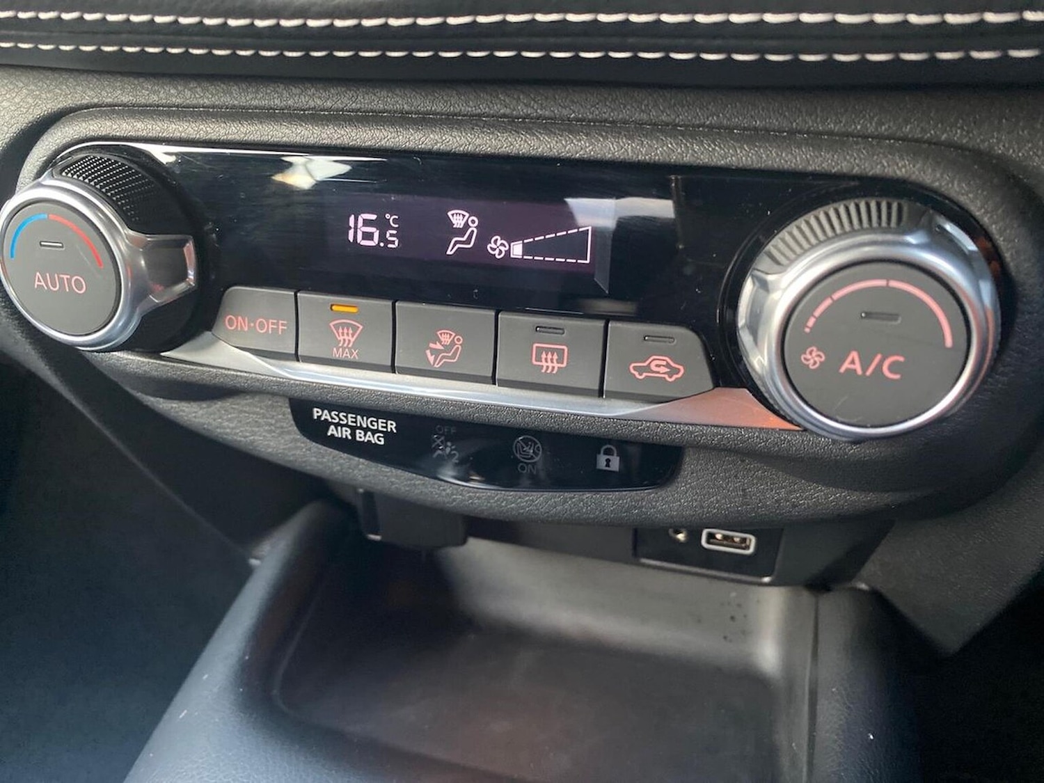 Used Nissan Juke 2022 for sale - 77012403: Photo 12