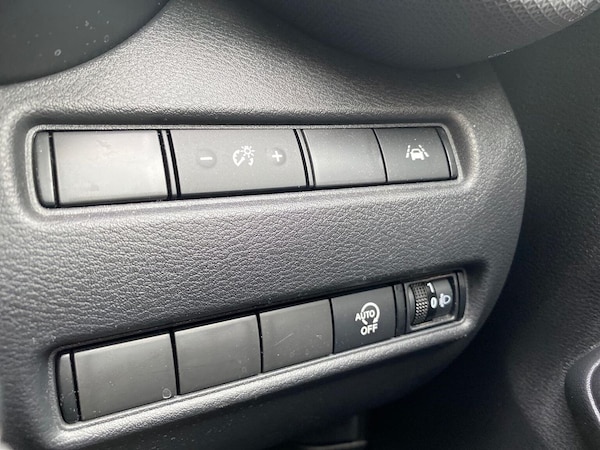 Used Nissan Juke 2023 for sale - 76273503: Photo 24