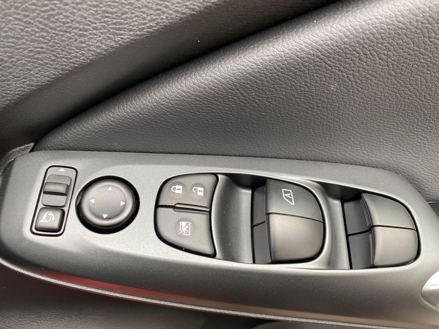 Used Nissan Juke 2025 for sale - 76957561: Photo 21