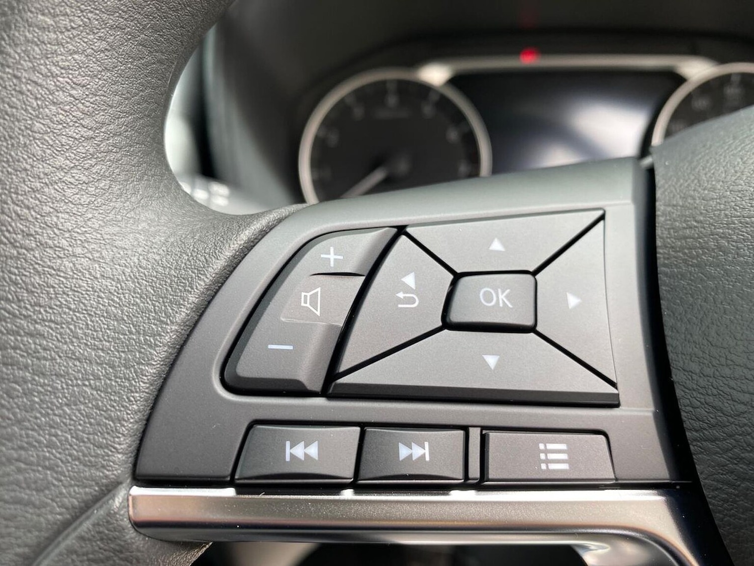 Used Nissan Juke 2025 for sale - 76957561: Photo 26