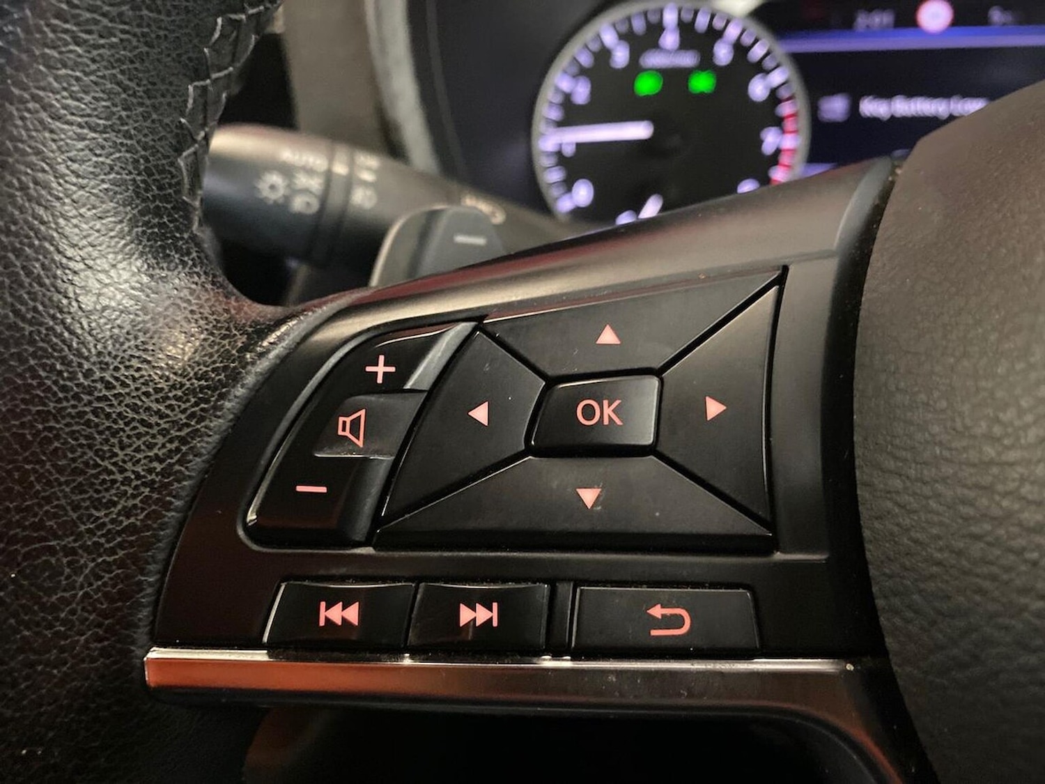 Used Nissan Juke 2022 for sale - 76693318: Photo 27