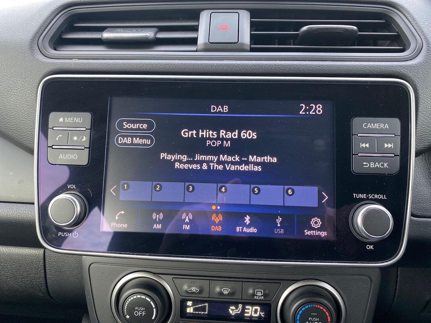 Used Nissan Leaf 2022 for sale - 77488382: Photo 11