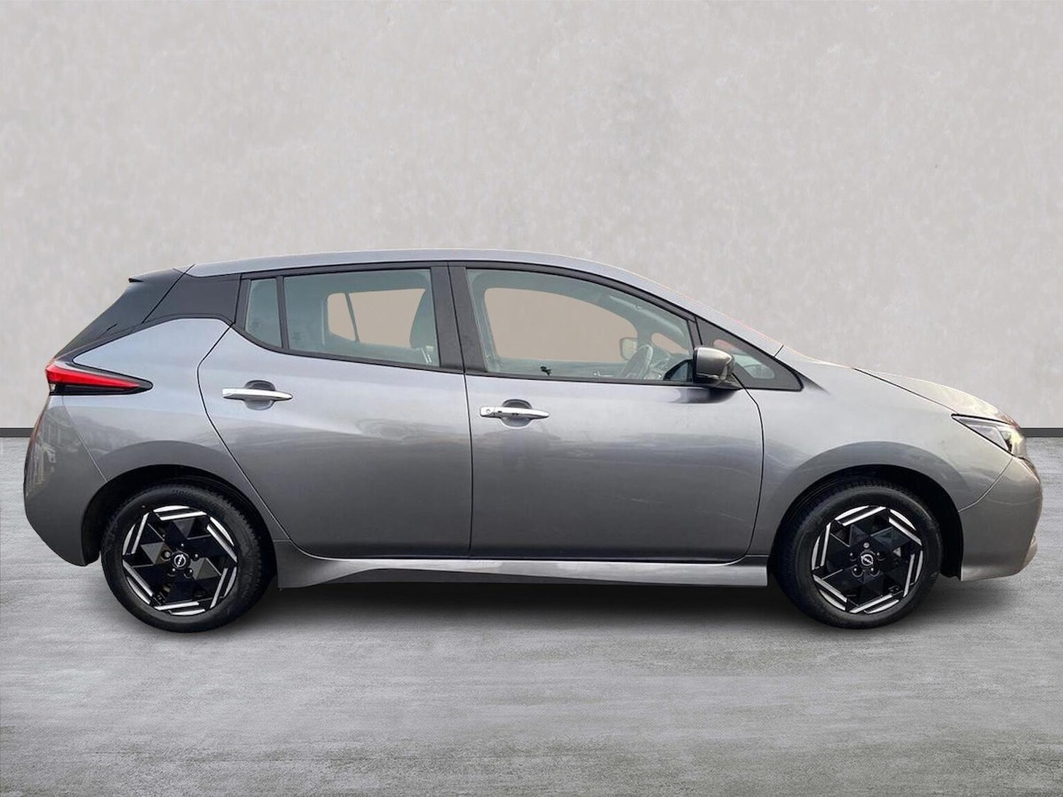 Used Nissan Leaf 2022 for sale - 77488382: Photo 3