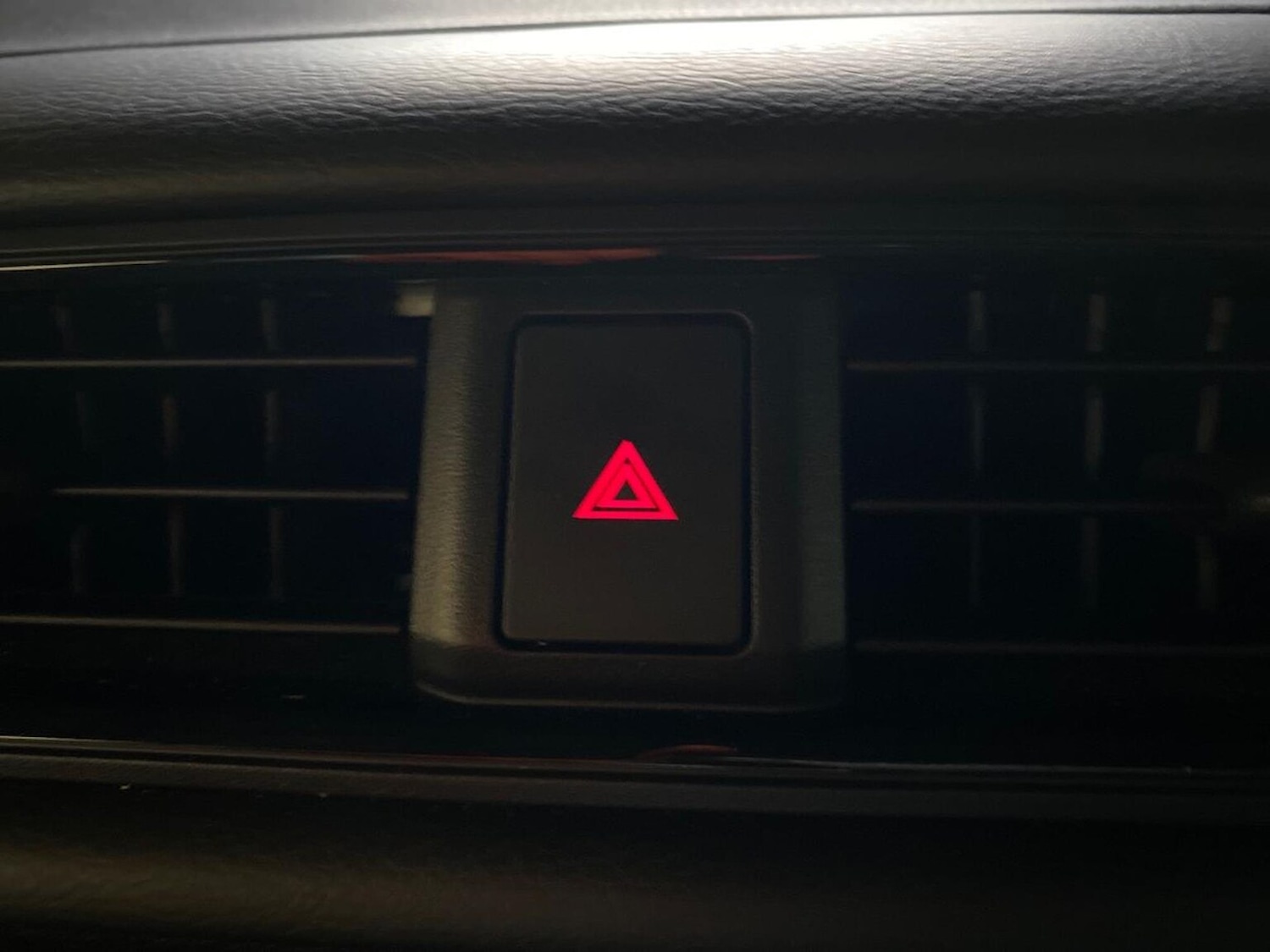 Used Nissan Leaf 2022 for sale - 77616704: Photo 22