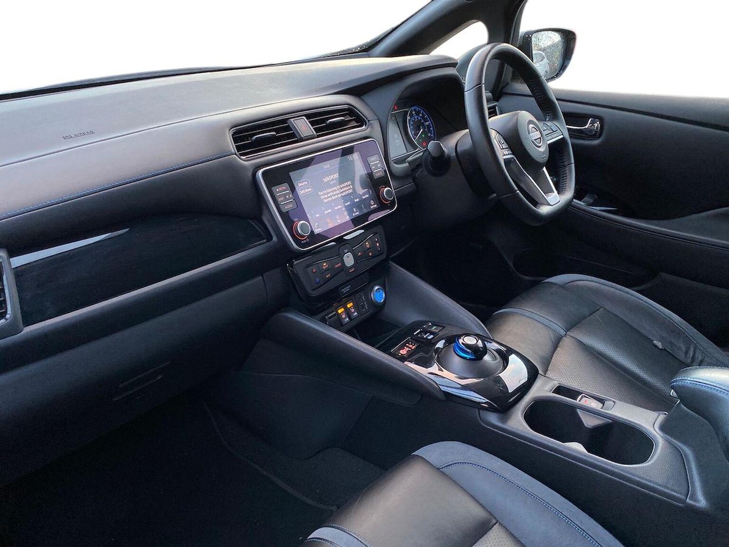 Used Nissan Leaf 2022 for sale - 77616704: Photo 7