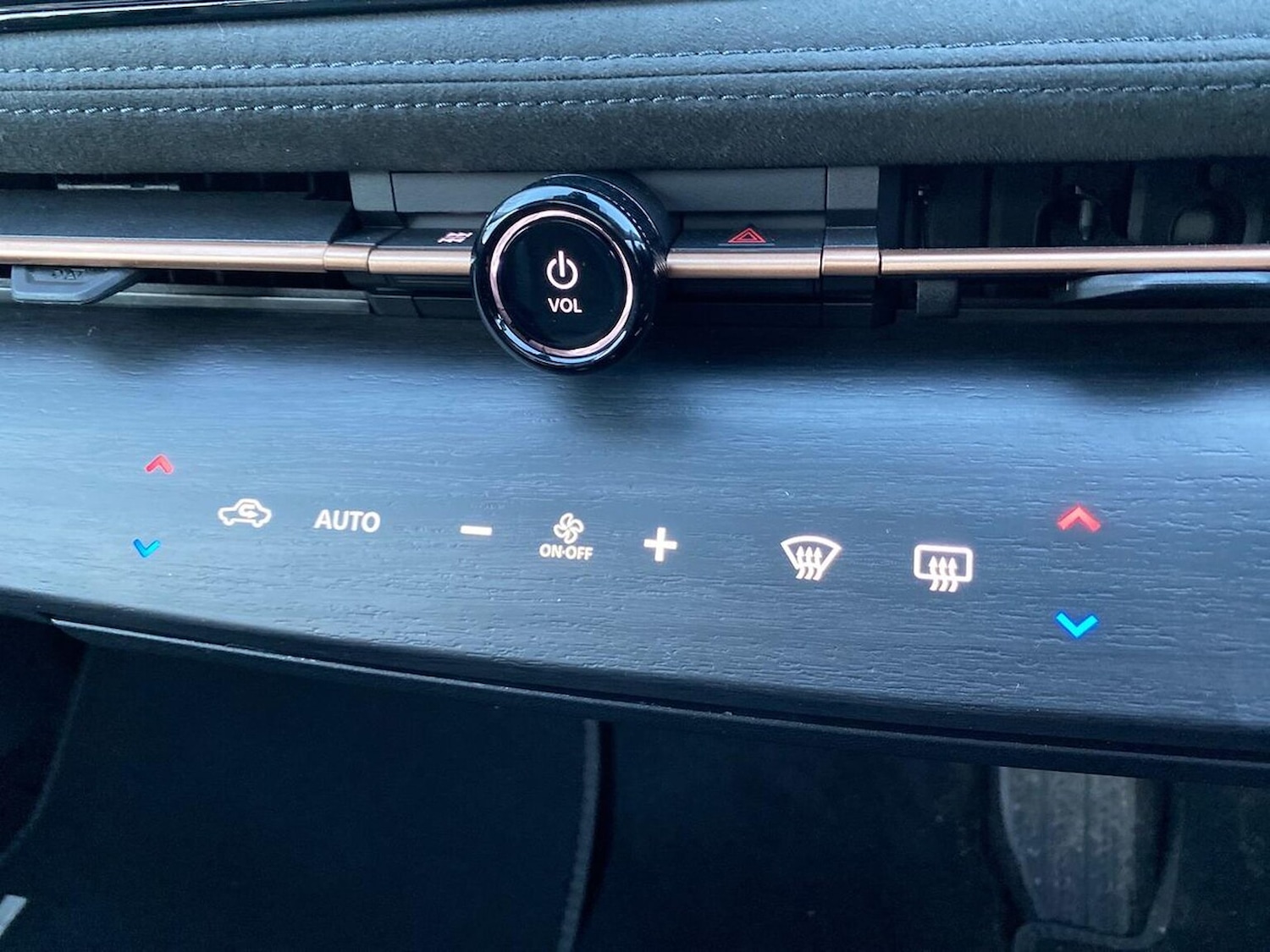 Used Nissan ARIYA 2022 for sale - 77012402: Photo 12