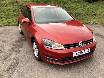 Used Volkswagen Golf 2015 for sale - 76547992: Photo