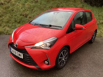 Used Toyota Yaris 2018 for sale - 77572493: Photo