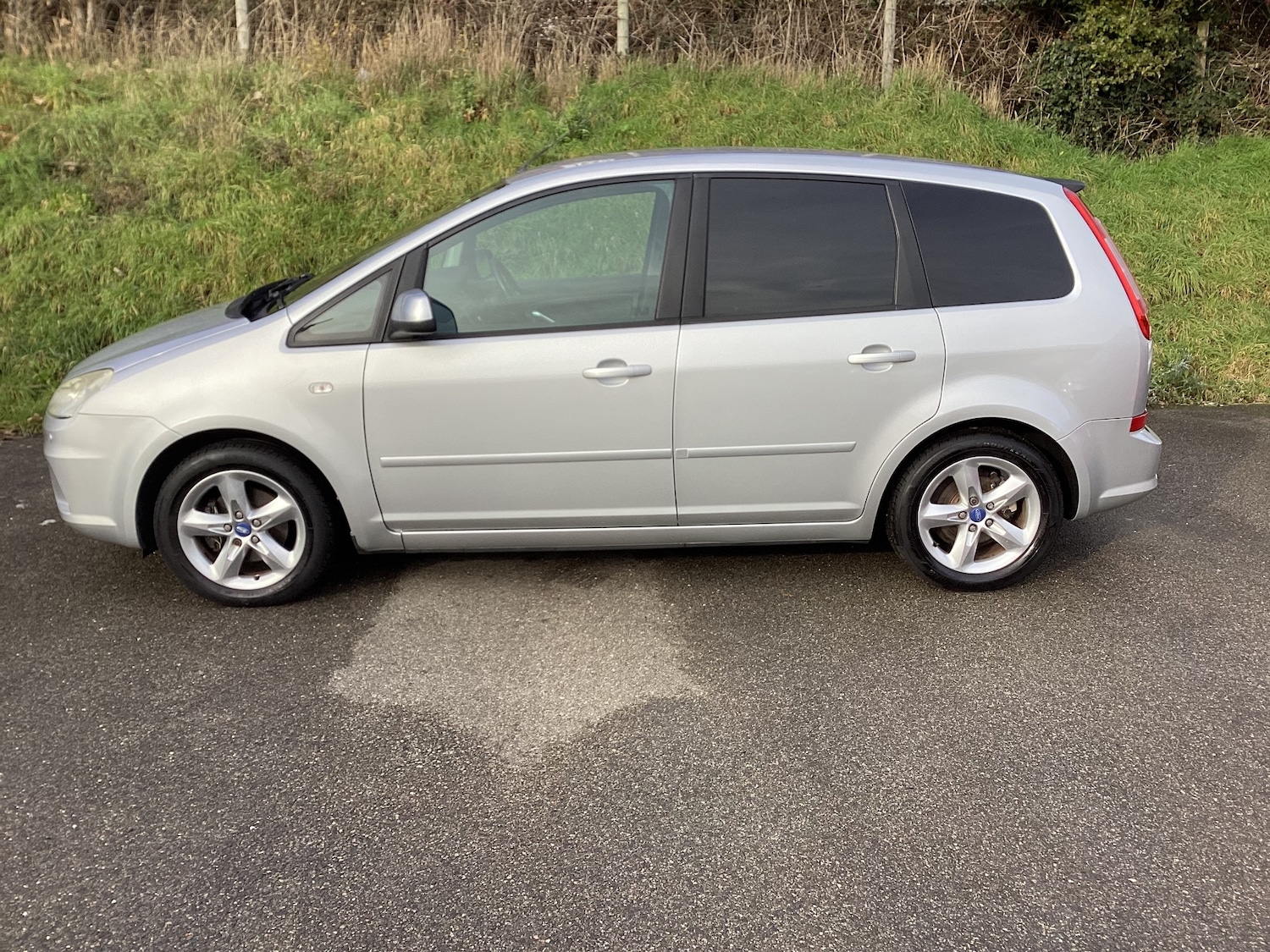 Used Ford C-Max 2010 for sale - 76740973: Photo 8