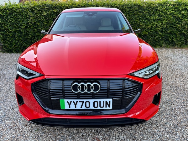 Used Audi Q8 e-tron 2020 for sale - 74723429: Photo 2