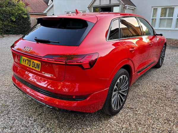 Used Audi Q8 e-tron 2020 for sale - 74723429: Photo 5