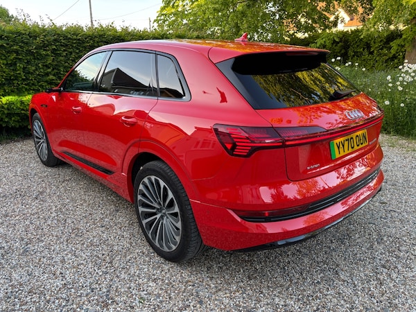 Used Audi Q8 e-tron 2020 for sale - 74723429: Photo 7