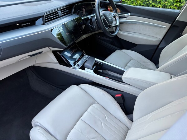 Used Audi Q8 e-tron 2020 for sale - 74723429: Photo 9