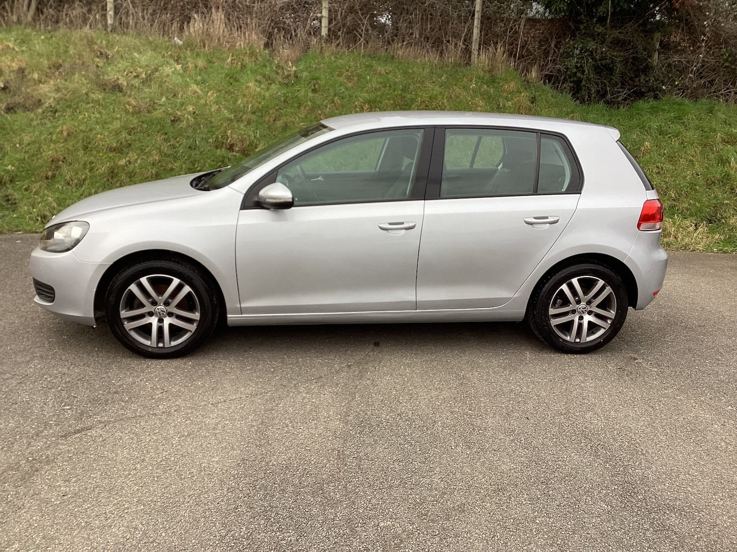 Used Volkswagen Golf 2009 for sale - 77595218: Photo 8