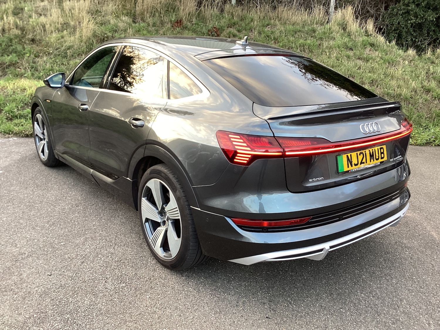 Used Audi e-tron 2021 for sale - 75899783: Photo 7