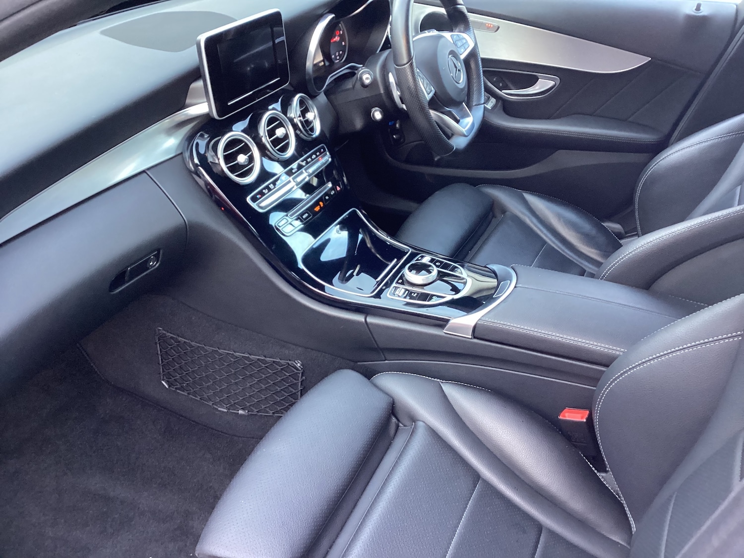 Used Mercedes-Benz C Class 2018 for sale - 77236998: Photo 9