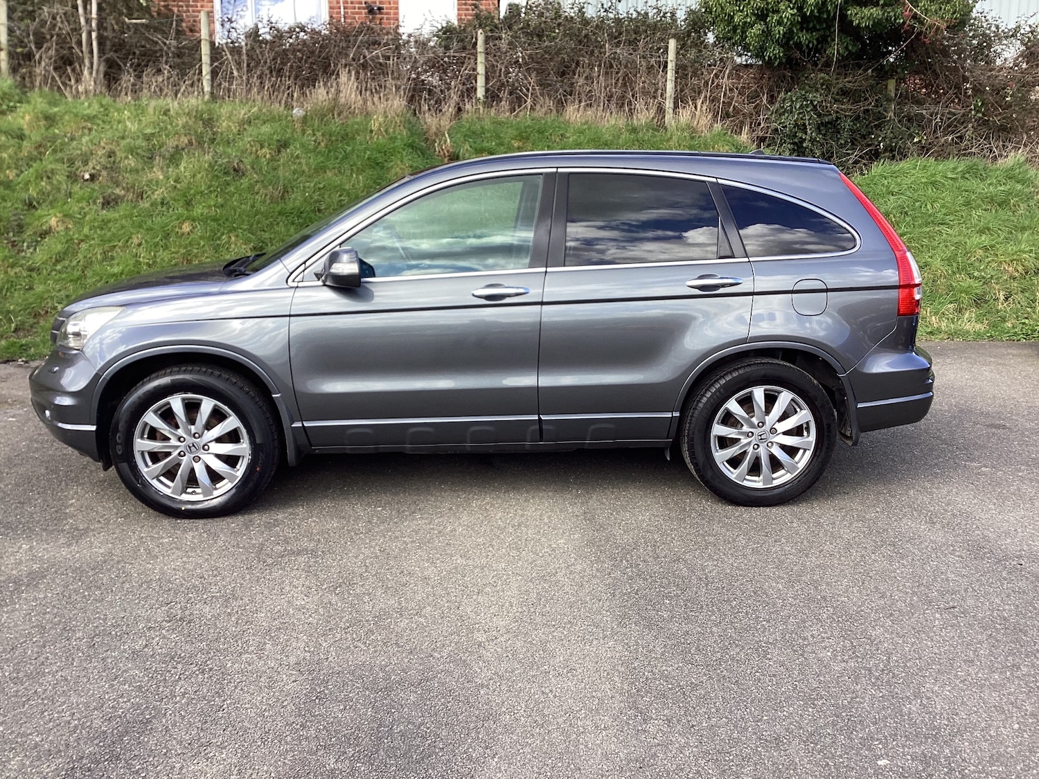 Used Honda CR-V 2011 for sale - 77889231: Photo 8