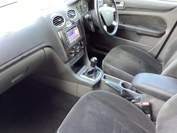Used Ford Focus 2005 for sale - 75922598: Photo