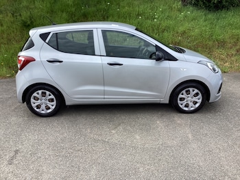 Used Hyundai i10 2015 for sale - 78460054: Photo