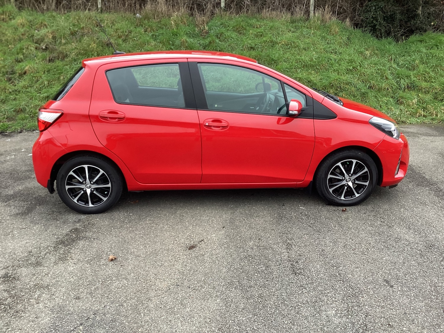 Used Toyota Yaris 2018 for sale - 77792977: Photo 4