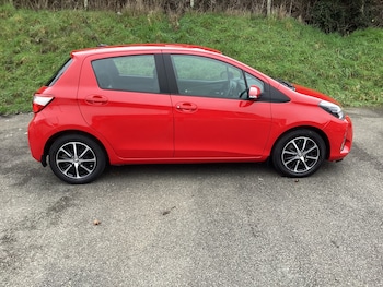 Used Toyota Yaris 2018 for sale - 77792977: Photo