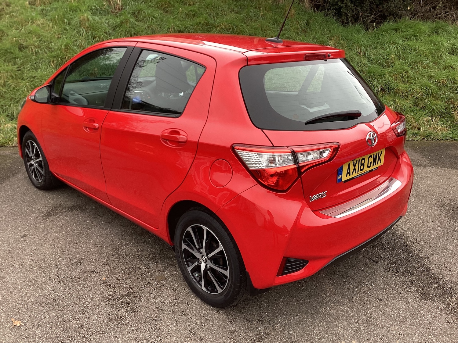 Used Toyota Yaris 2018 for sale - 77792977: Photo 7