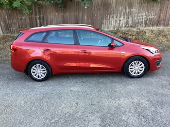 Used Kia Ceed 2017 for sale - 79386327: Photo