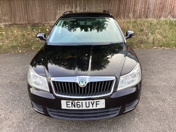 Used Skoda Octavia 2012 for sale - 76107492: Photo 2