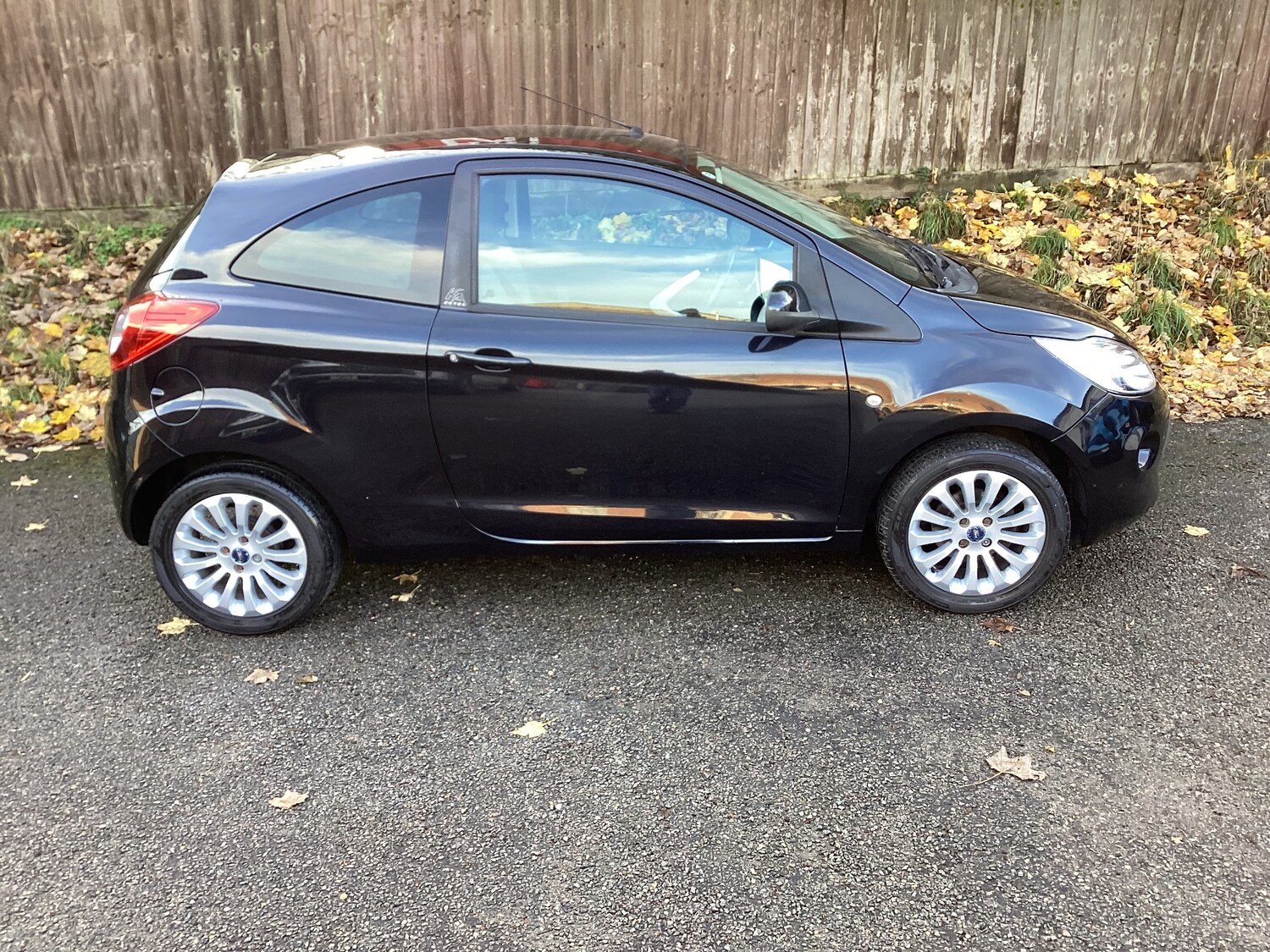 Used Ford Ka 2011 for sale - 76626809: Photo 4