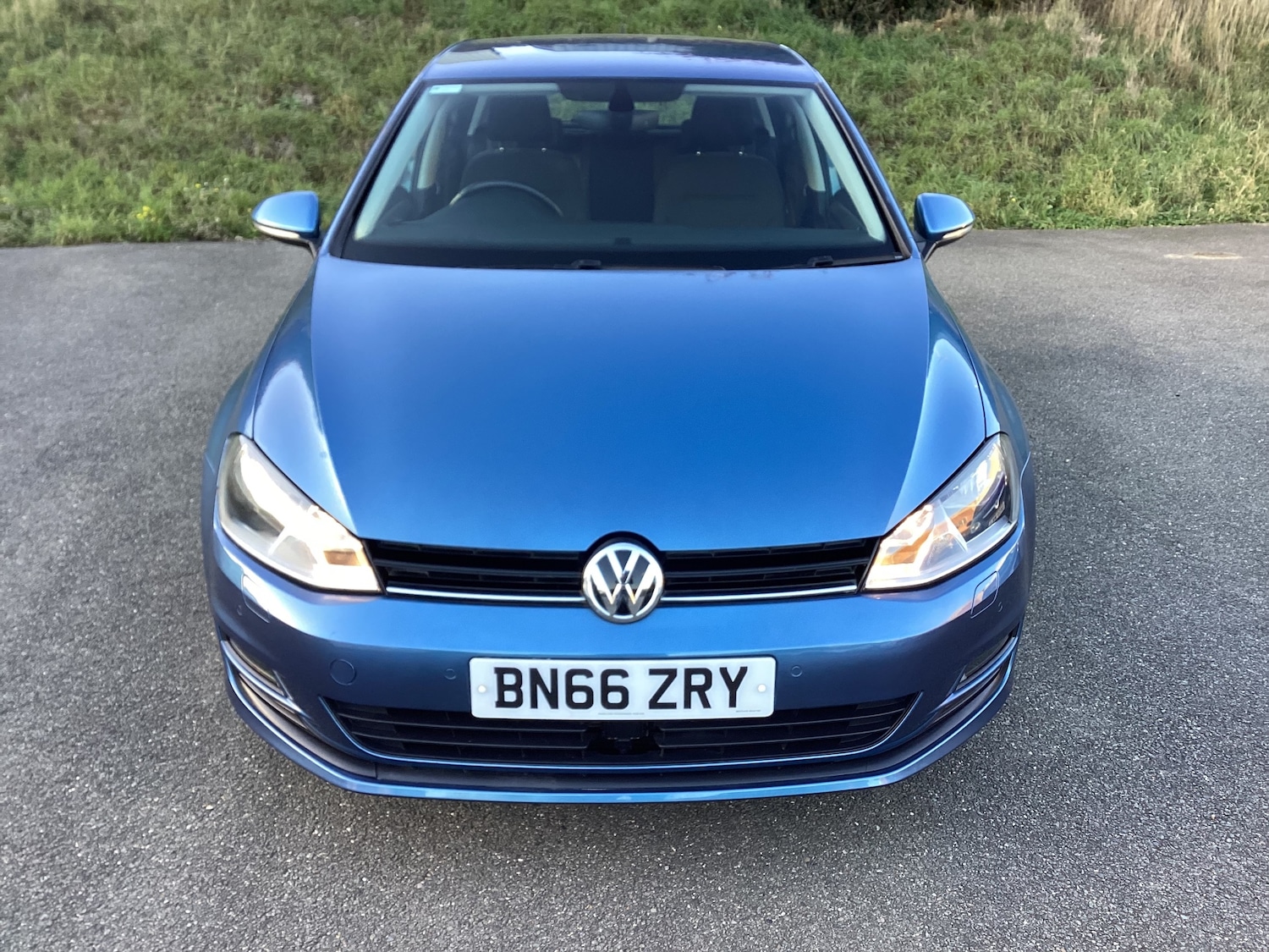 Used Volkswagen Golf 2016 for sale - 76369518: Photo 2