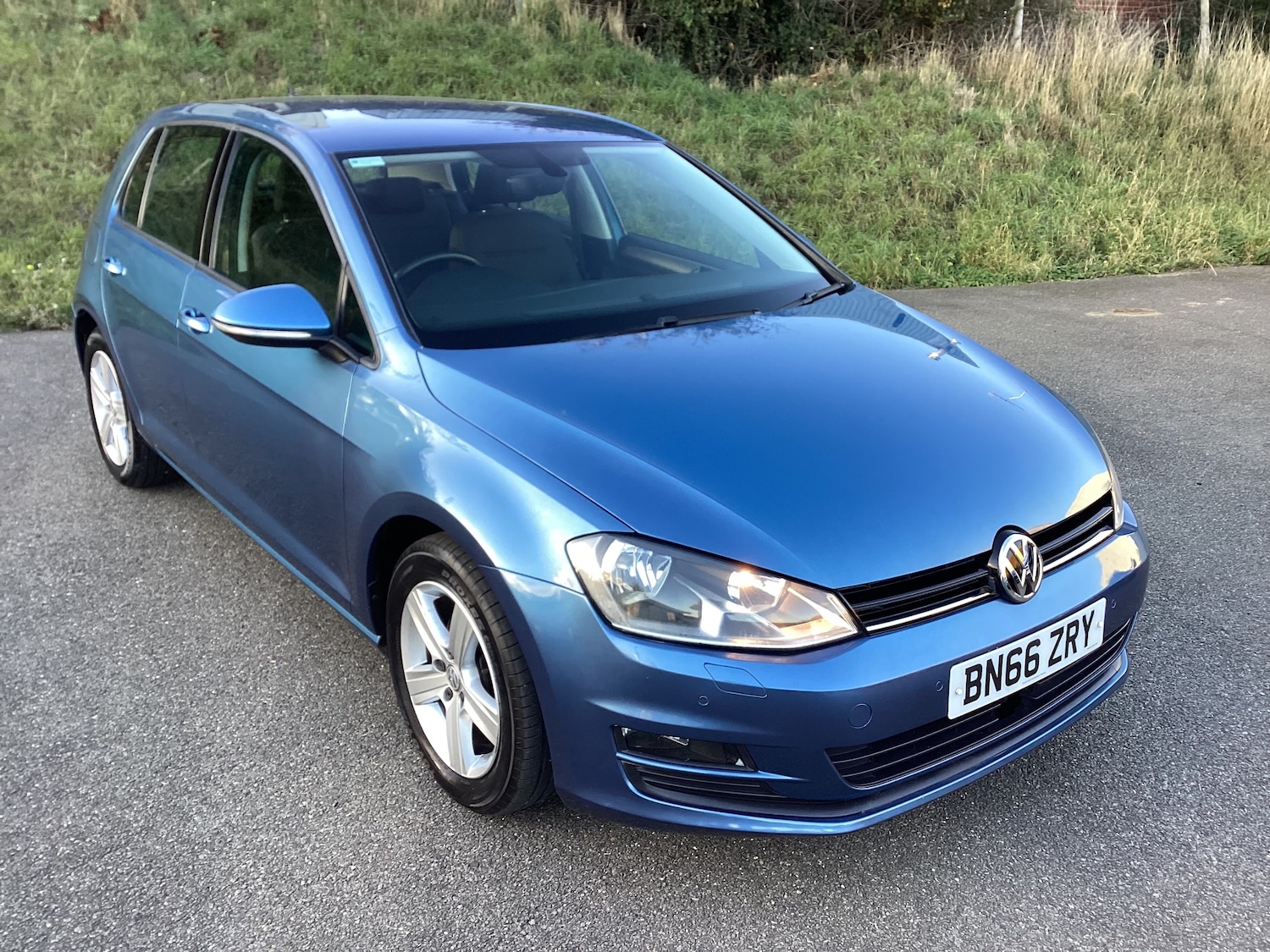 Used Volkswagen Golf 2016 for sale - 76369518: Photo 3