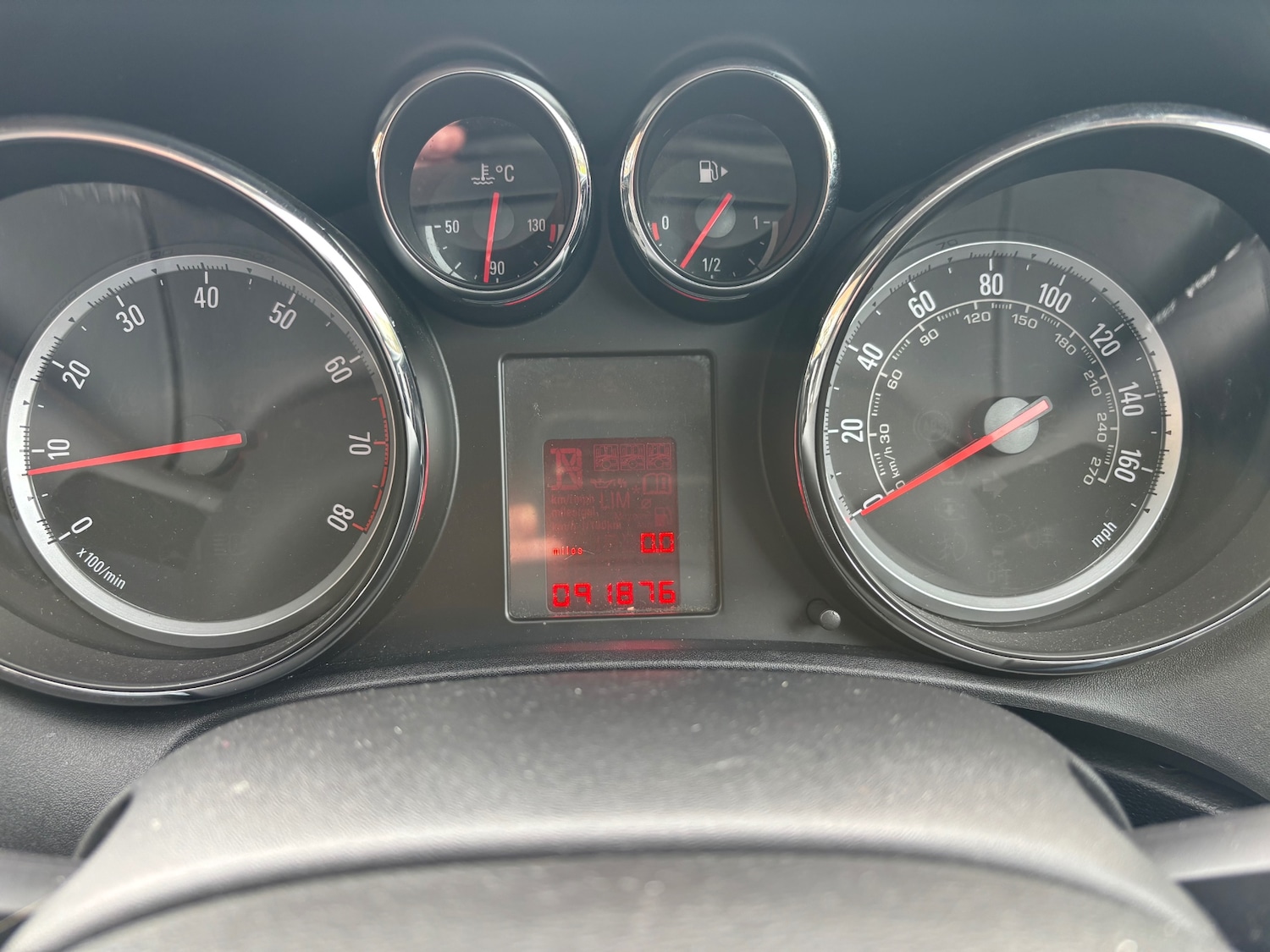 Used Vauxhall Astra 2013 for sale - 77630183: Photo 9