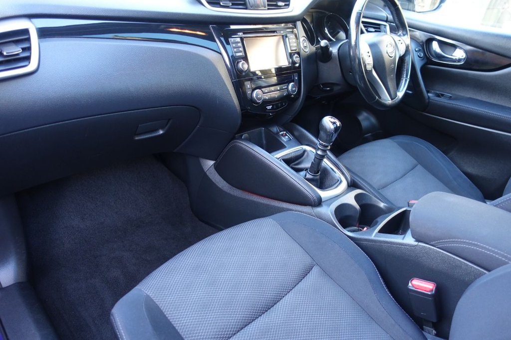 Used Nissan Qashqai 2016 for sale - 76617981: Photo 4