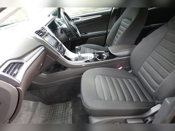 Used Ford Mondeo 2017 for sale - 75973869: Photo
