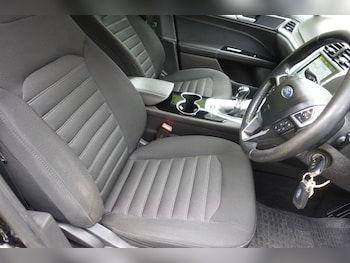 Used Ford Mondeo 2017 for sale - 75973869: Photo