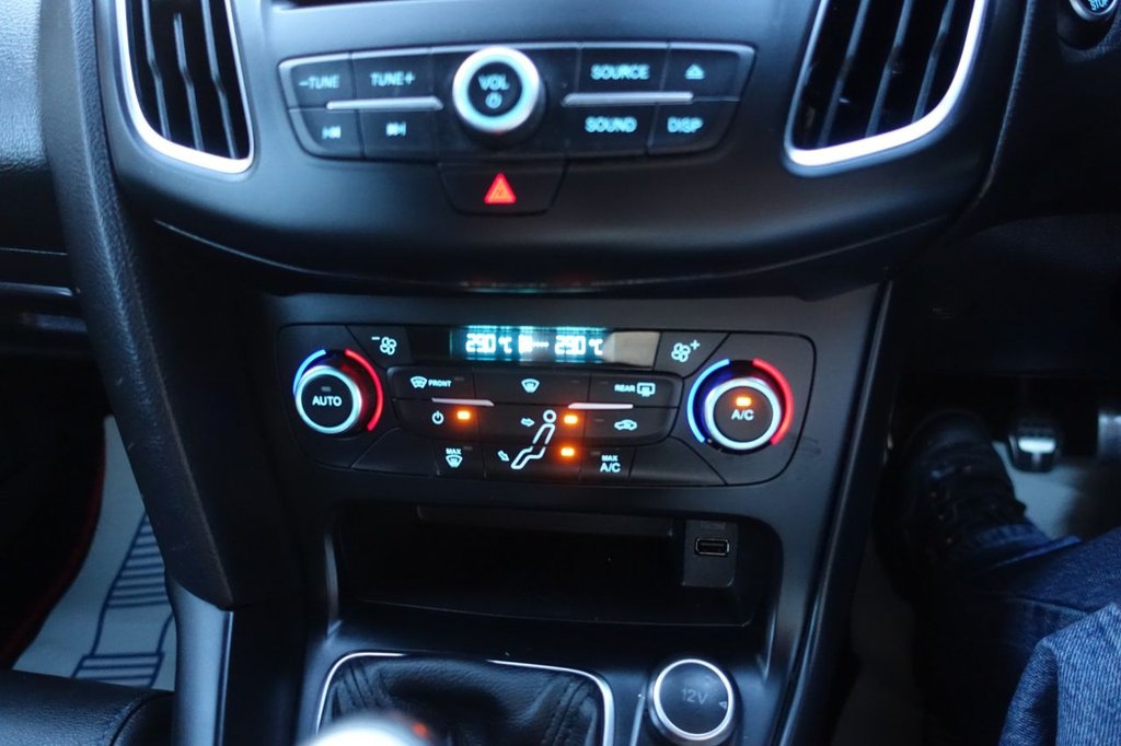 Used Ford Focus 2016 for sale - 77953165: Photo 10