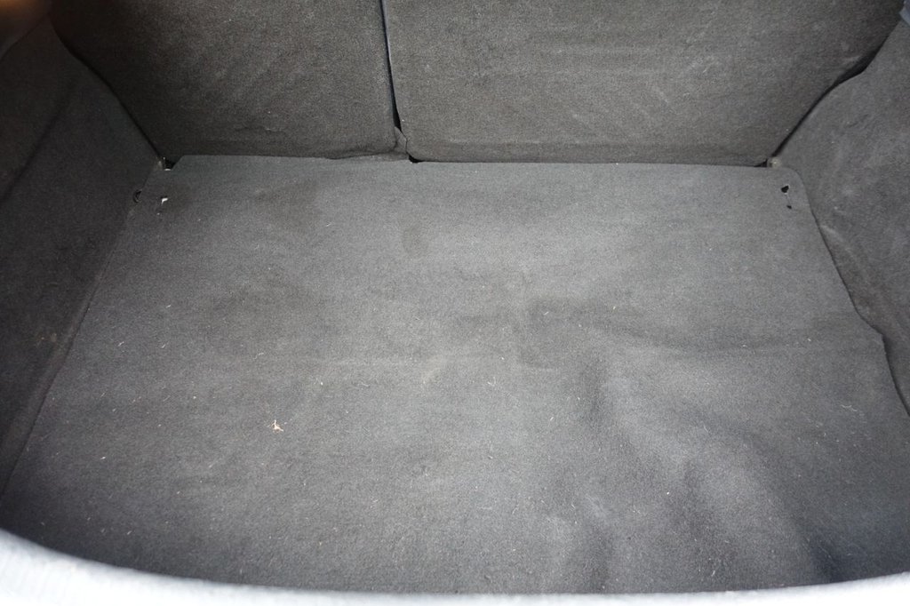 Used Renault Megane 2010 for sale - 77820766: Photo 15