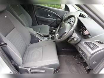 Used Renault Megane 2015 for sale - 79385202: Photo