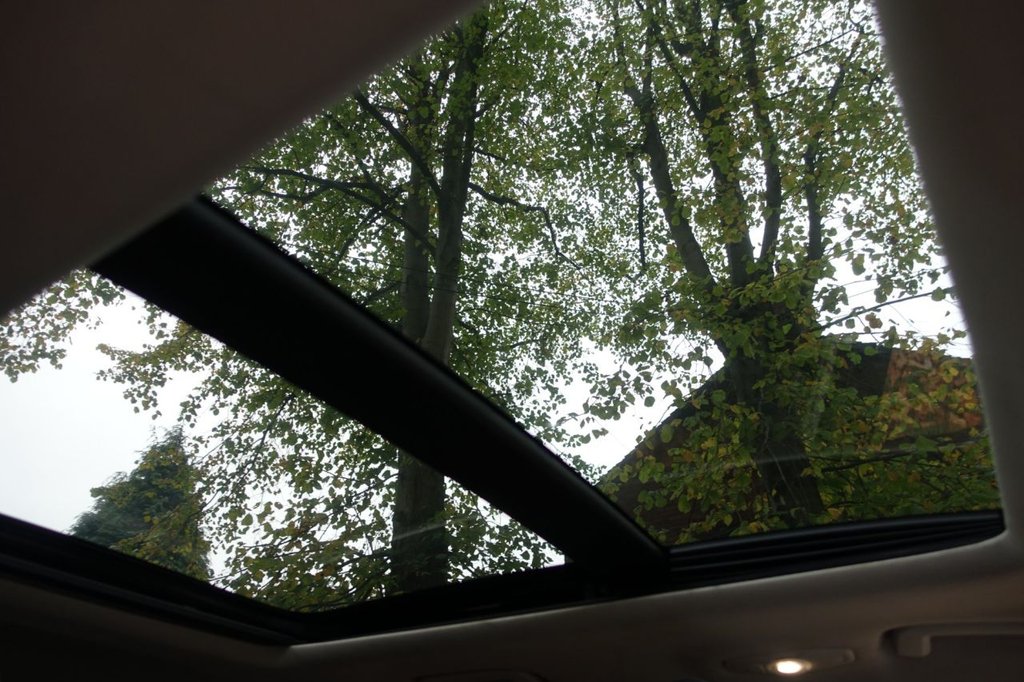 Used Ford Kuga 2015 for sale - 77407977: Photo 10