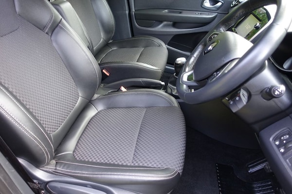 Used Renault Clio 2018 for sale - 74784005: Photo 3
