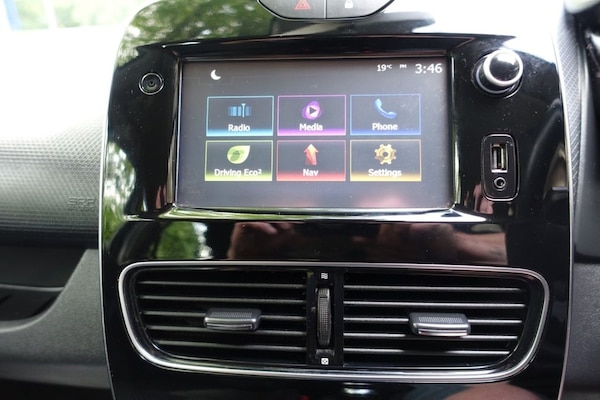 Used Renault Clio 2018 for sale - 74784005: Photo 6