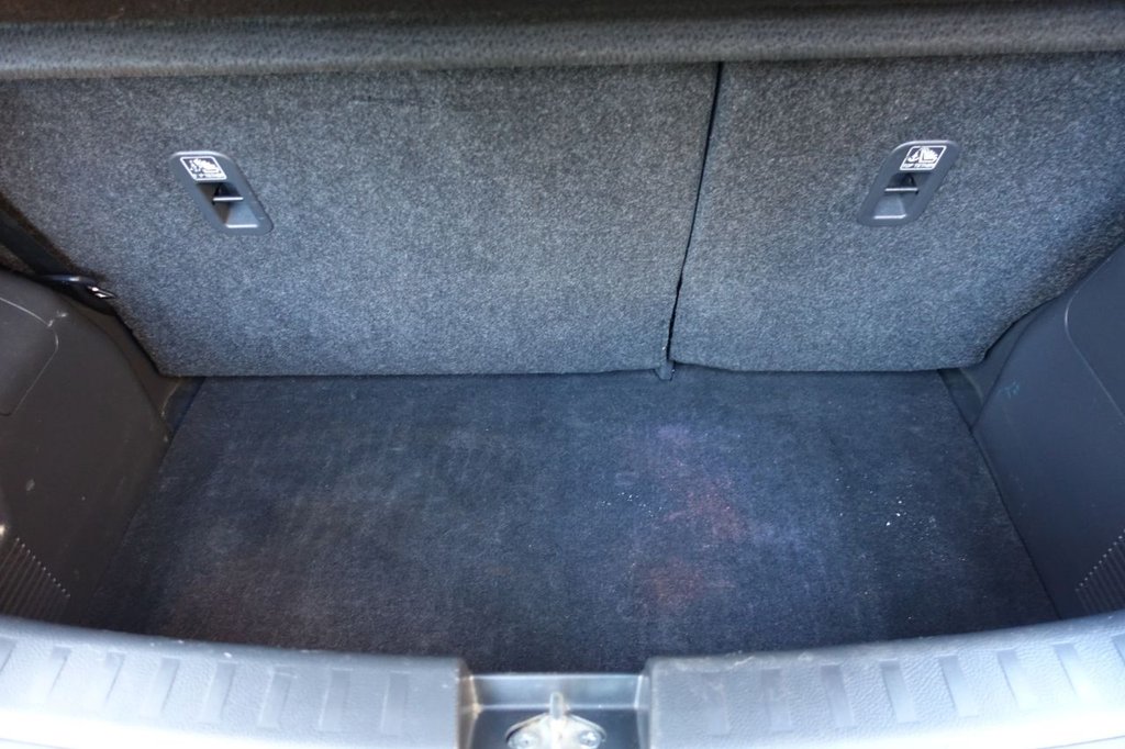 Used Suzuki Swift 2012 for sale - 77065168: Photo 15