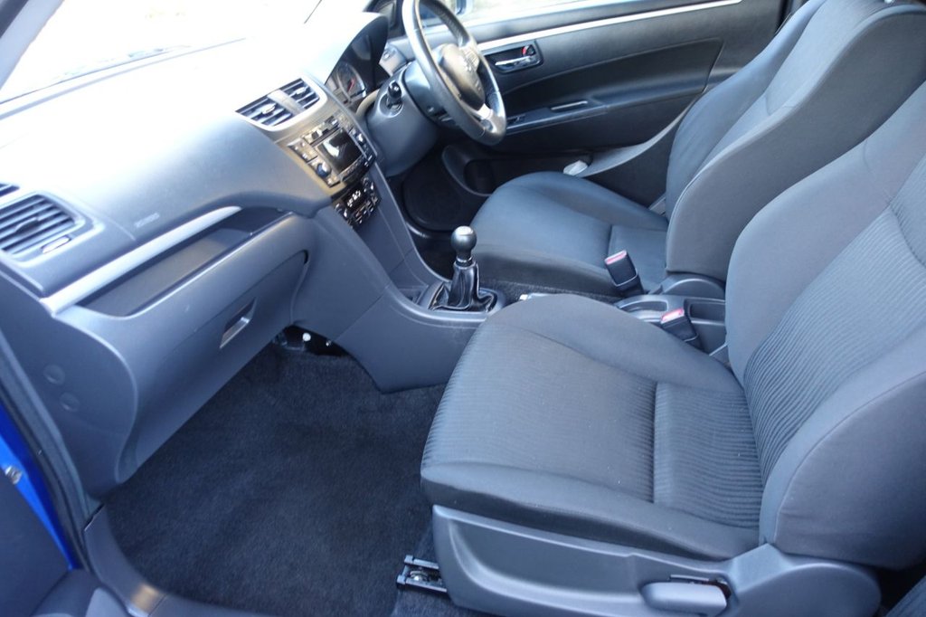 Used Suzuki Swift 2012 for sale - 77065168: Photo 2