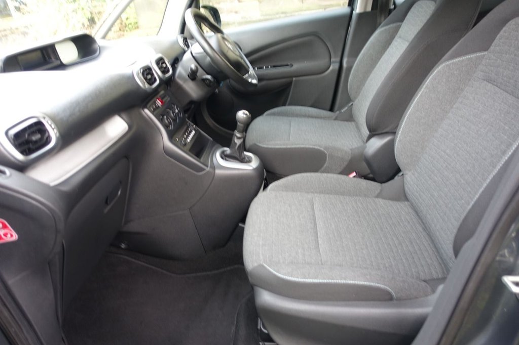 Used Citroen C3 Picasso 2016 for sale - 77200321: Photo 2